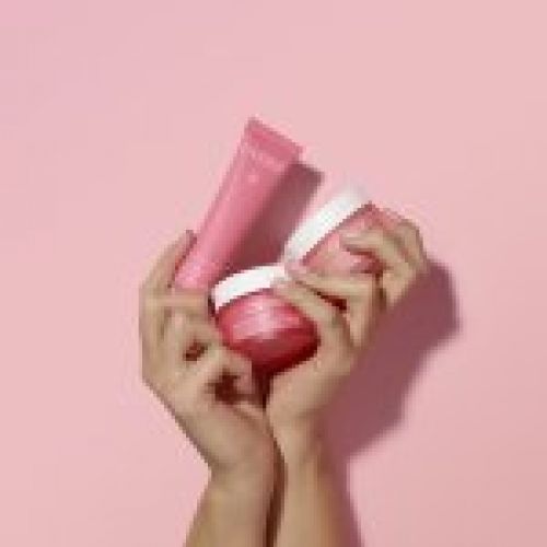 7516 VINOSOURCE Trio Creams Hands